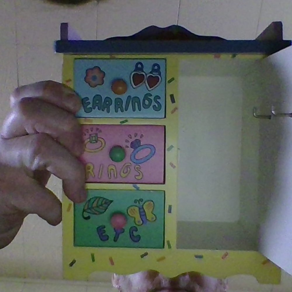 Jewelry Box - Picture 2 of 6